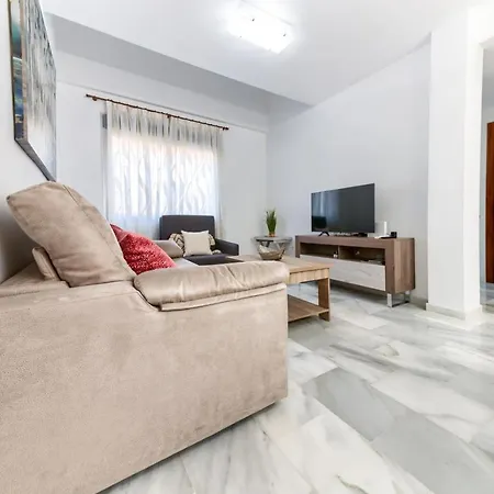 아파트 Holidays2malaga Salitre Cerca Estacion Ave & Fibra Wifi